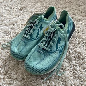 Altra shoes woman’s duo 1.5 running shoes